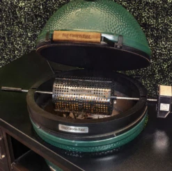 Big Green Egg Rotisserie BBQ Spit -Barbecue In De Thuiskeuken big green egg rotisserie bbq spit 6