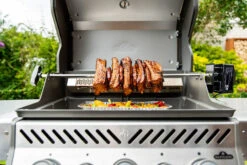 Napoleon Draaispit Voor Rogue 7 Napoleon Draaispit Voor Rogue -Barbecue In De Thuiskeuken napoleon draaispit voor rogue 1
